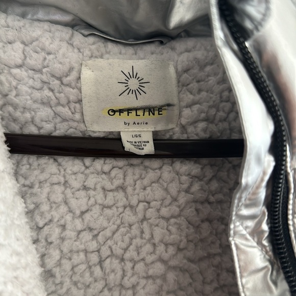 Aerie offline puffer jacket size large - Picture 2 of 4